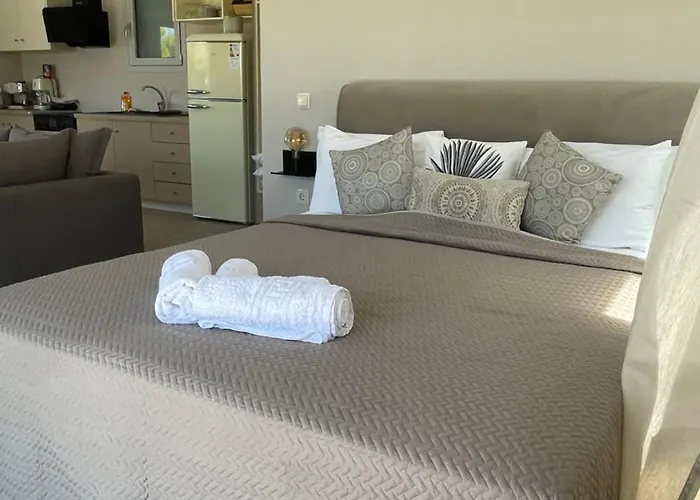 Whte One Bedroom